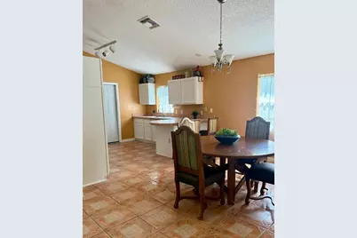 2779 Theresa Drive, Kissimmee, FL 34744 - Photo 5