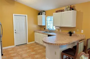 2779 Theresa Dr, Kissimmee, FL 34744 - Photo 7