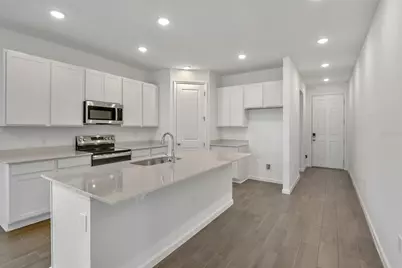 5147 Kinsley Drive, Winter Haven, FL 33884 - Photo 3