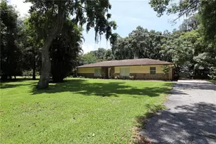 860 Oak Shore Dr, Saint Cloud, FL 34771 - Photo 3