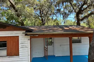 106 Pennsylvania Ave, Pomona Park, FL 32181 - Photo 1