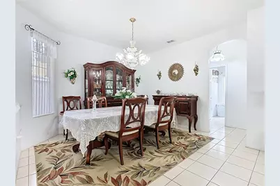 572 Sienna Dr, Poinciana, FL 34759 - Photo 11