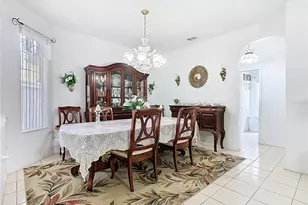 572 Sienna Dr, Poinciana, FL 34759 - Photo 11