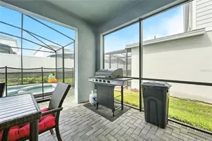 1876 Summer Dr, Davenport, FL 33897 - Photo 9