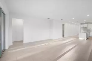 9127 Players Dr, Weeki Wachee, FL 34613 - Photo 13