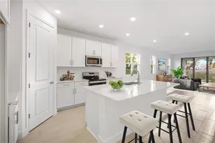 9127 Players Dr, Weeki Wachee, FL 34613 - Photo 7