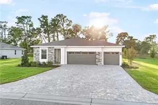 9127 Players Dr, Weeki Wachee, FL 34613 - Photo 1