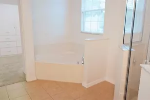 2750 Eagle Lake Dr, Clermont, FL 34711 - Photo 17