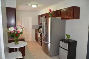 5810 Paradise Ln, Orlando, FL 32808 - Photo 11