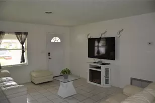 5810 Paradise Ln, Orlando, FL 32808 - Photo 7