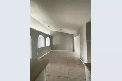 819 Ognon Court, Kissimmee, FL 34759 - Photo 3