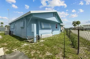 7094 Fairview Village Cir, Winter Haven, FL 33881 - Photo 19