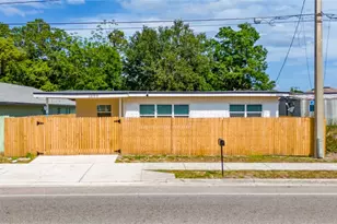 1009 S Ivey Ln, Orlando, FL 32811 - Photo 1