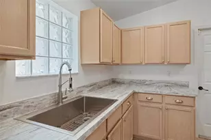 307 Balmoral Ct, Davenport, FL 33896 - Photo 11