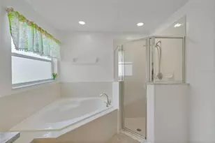 307 Balmoral Ct, Davenport, FL 33896 - Photo 19