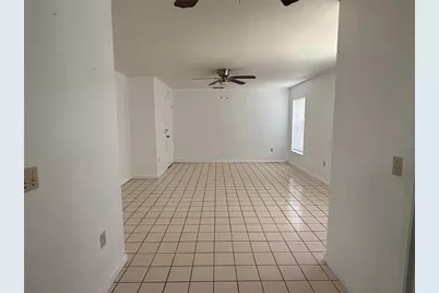 925 Derbyshire Drive, Kissimmee, FL 34758 - Photo 7