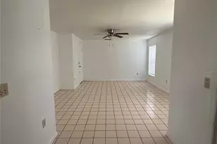 925 Derbyshire Dr, Kissimmee, FL 34758 - Photo 7