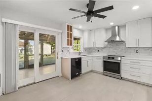 262 Citrus Dr, Kissimmee, FL 34743 - Photo 7