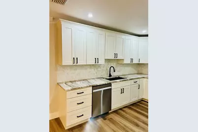 801 Leeward Way, Palm Harbor, FL 34685 - Photo 13