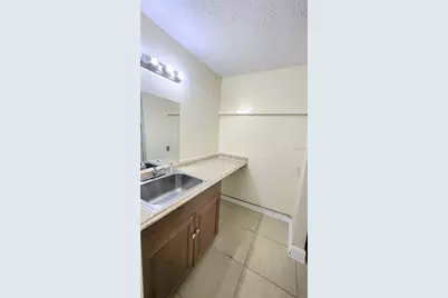 7900 S Orange Blossom Trail #2102, Orlando, FL 32809 - Photo 5