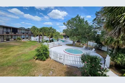 7900 S Orange Blossom Trail #2102, Orlando, FL 32809 - Photo 11