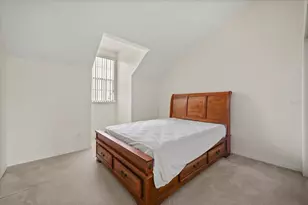 2050 Island Walk Dr, Orlando, FL 32824 - Photo 17