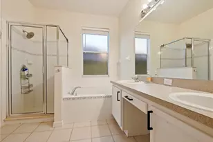 1976 The Oaks Blvd, Kissimmee, FL 34746 - Photo 15