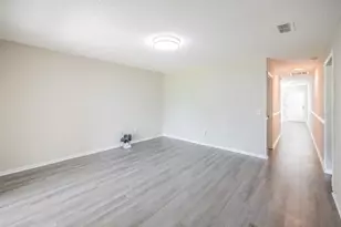 748 Mink Ct, Poinciana, FL 34759 - Photo 15