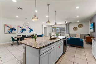 2161 Lelani Cir, Davenport, FL 33897 - Photo 11