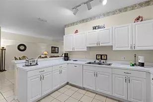 3111 Sun Lake Ct, Kissimmee, FL 34747 - Photo 9