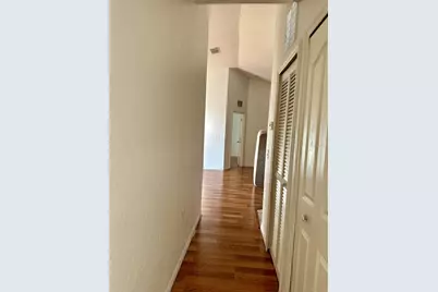 6141 Metrowest Boulevard E #303, Orlando, FL 32835 - Photo 9