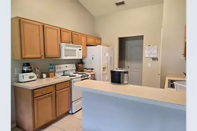 2141 Fawn Meadow Circle, Saint Cloud, FL 34772 - Photo 3