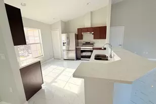 841 Fir Ave, Frostproof, FL 33843 - Photo 5