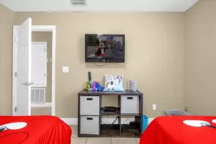 2737 N Poinciana Blvd, Kissimmee, FL 34746 - Photo 19