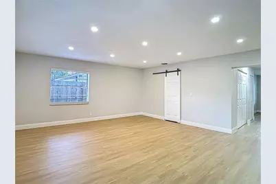 4202 W Bay Vista Avenue, Tampa, FL 33611 - Photo 23