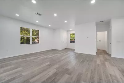 506 E Bay Street, Palatka, FL 32177 - Photo 7