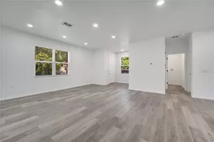 506 E Bay St, Palatka, FL 32177 - Photo 7