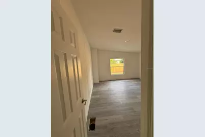 110 Sandpine Court, Saint Cloud, FL 34771 - Photo 11