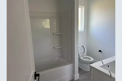 202 Bromwich Drive, Kissimmee, FL 34758 - Photo 13