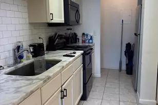 5861 La Costa Dr, Orlando, FL 32807 - Photo 9