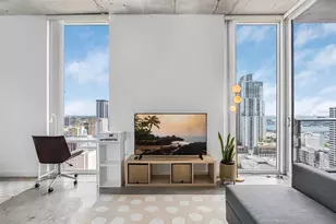 151 SE 1st, Miami, FL 33131 - Photo 11