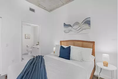 151 SE 1st #2804, Miami, FL 33131 - Photo 3