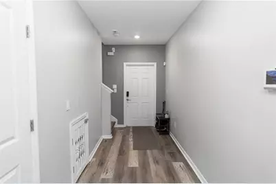 7412 Pearly Everlasting Avenue, Tampa, FL 33619 - Photo 3