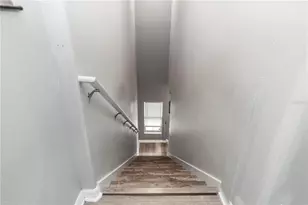 7412 Pearly Everlasting Ave, Tampa, FL 33619 - Photo 9