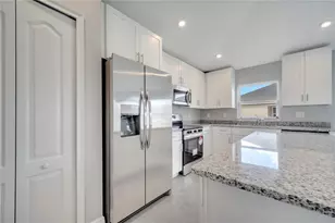 549 Viceroy Ct, Kissimmee, FL 34758 - Photo 13