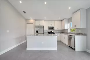 549 Viceroy Ct, Kissimmee, FL 34758 - Photo 9