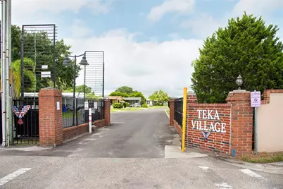 2542 Longpine Lane, Saint Cloud, FL 34772 - Photo 3