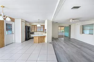 2542 Longpine Ln, Saint Cloud, FL 34772 - Photo 13