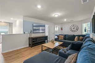 2260 Lelani Cir, Davenport, FL 33897 - Photo 15