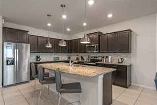 2260 Lelani Cir, Davenport, FL 33897 - Photo 11